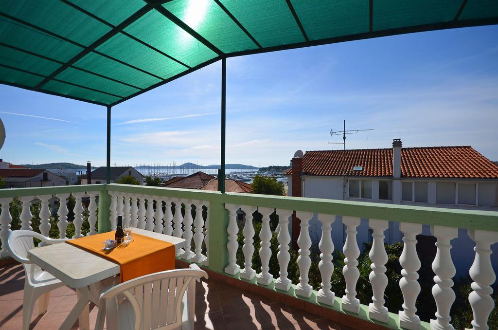 Apartments Nada Vodice Eksteriør billede