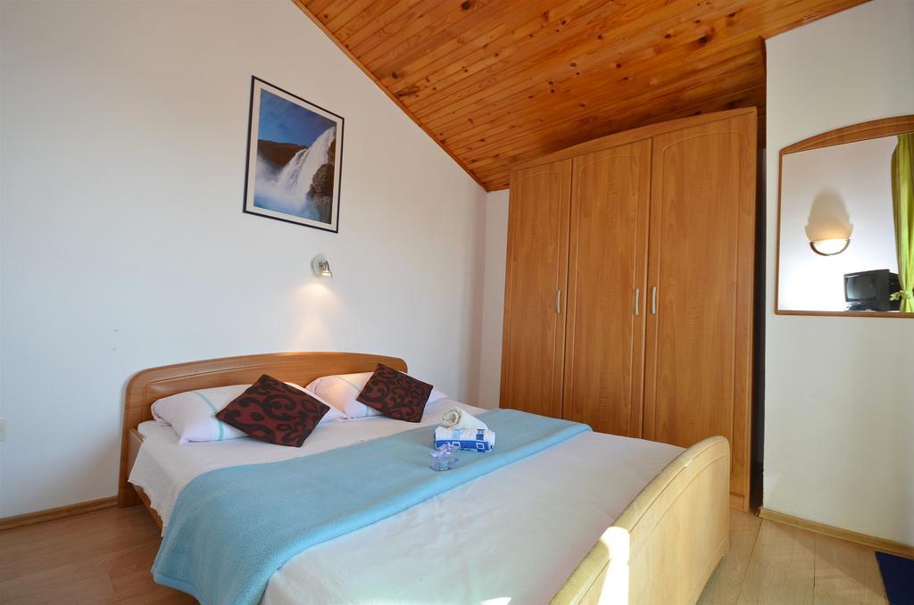 Apartments Nada Vodice Eksteriør billede