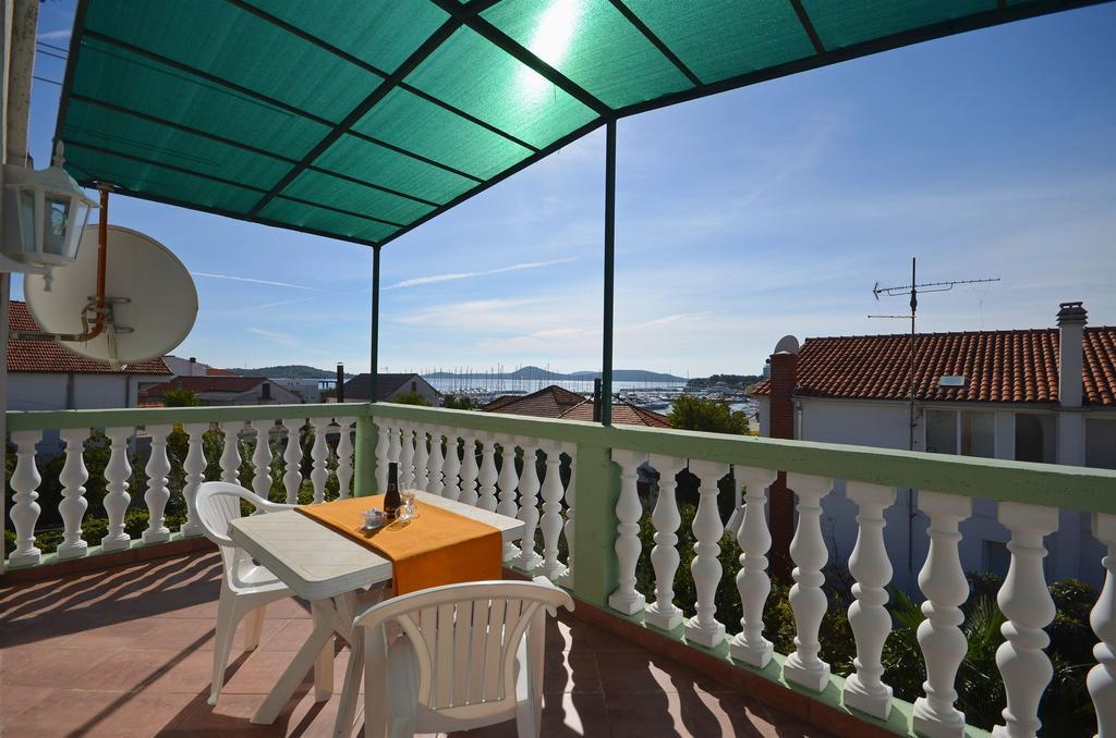 Apartments Nada Vodice Eksteriør billede