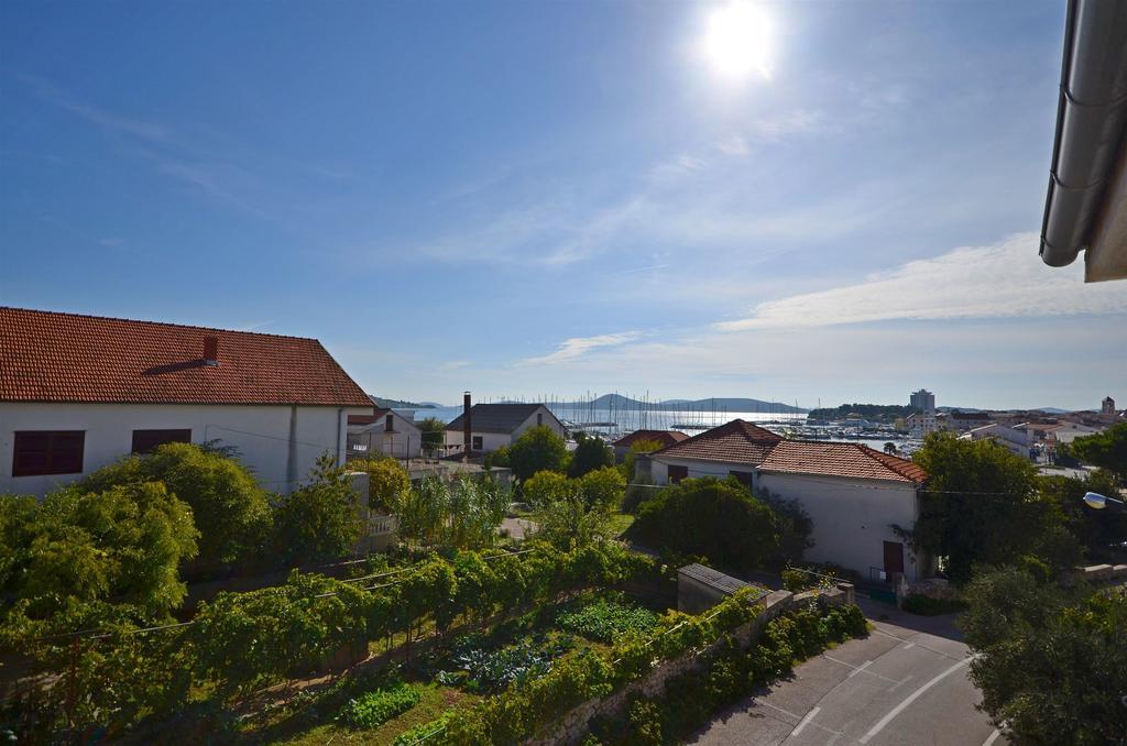 Apartments Nada Vodice Eksteriør billede