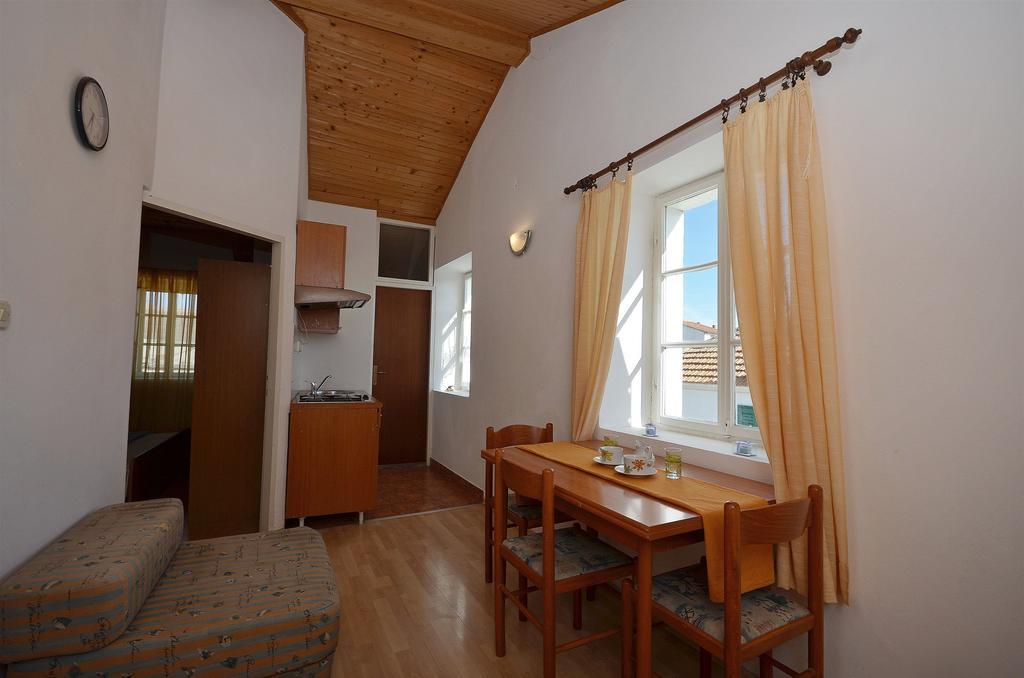 Apartments Nada Vodice Eksteriør billede