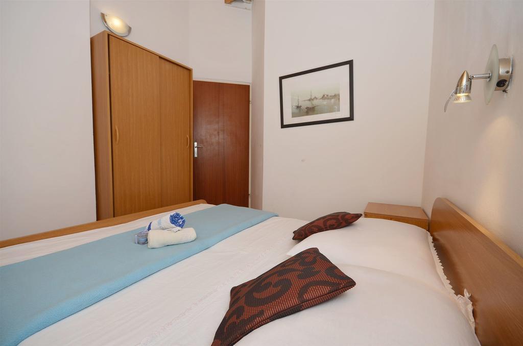 Apartments Nada Vodice Eksteriør billede